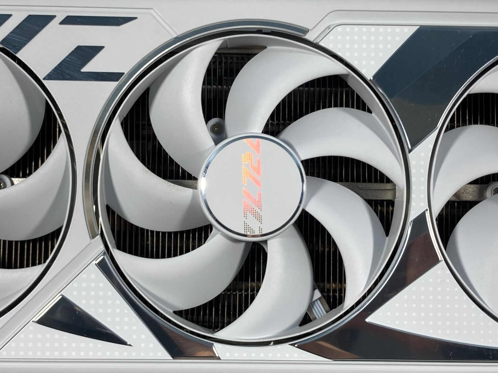 BH 2+1 할인 혜택 ASUS ROG Strix RT - Graphics Card 24Gb Gddr6X 리뷰 및 가격