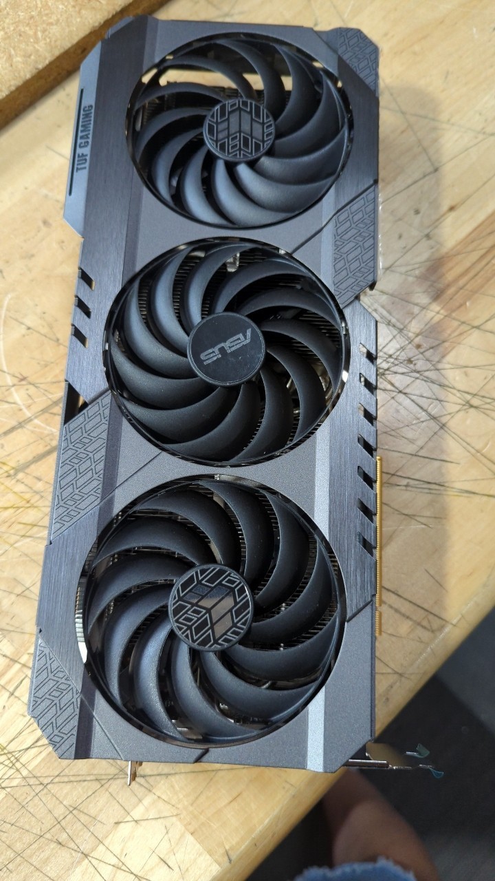 BH 부품 특가: Asus GeForce RTX 409 - Graphics Card 24Gb Gddr6X 리뷰 및 가격